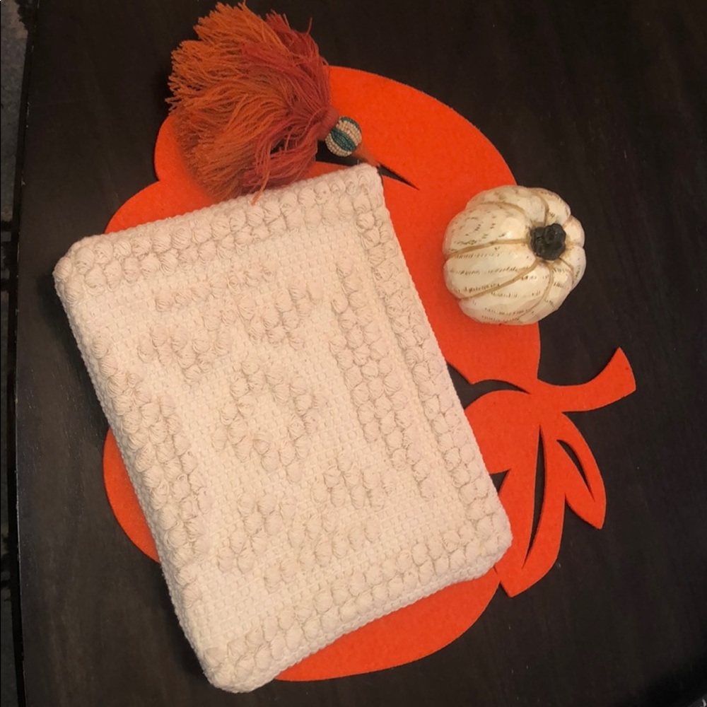 Universal thread clutch